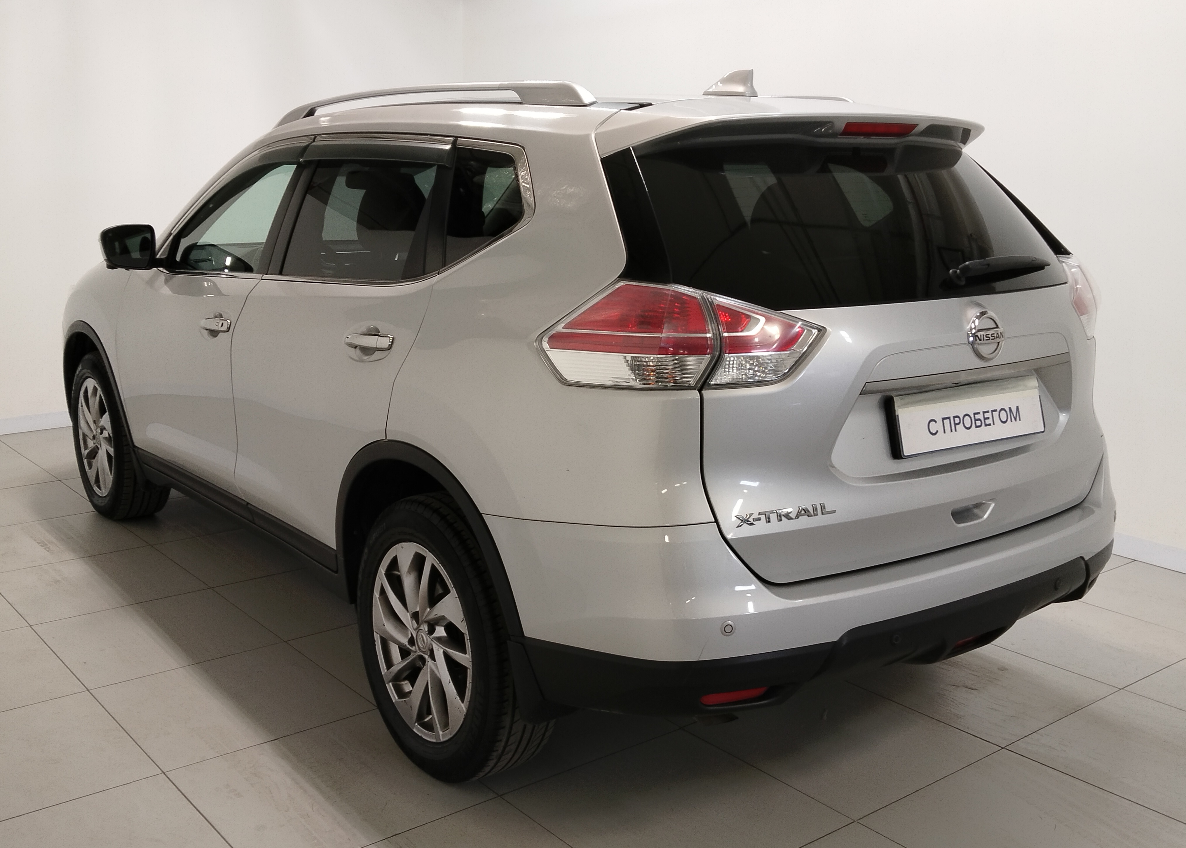 Nissan -