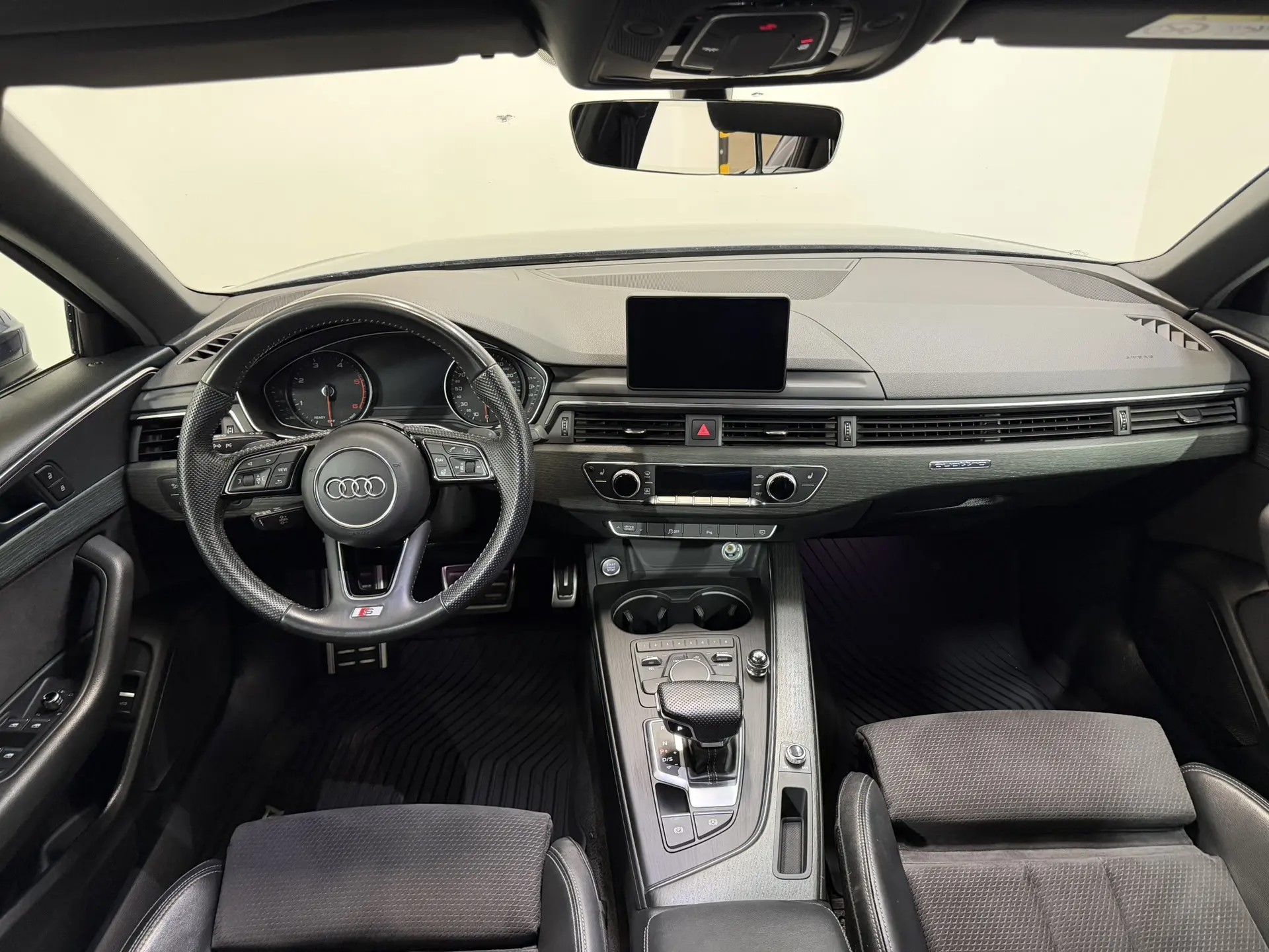 Audi -