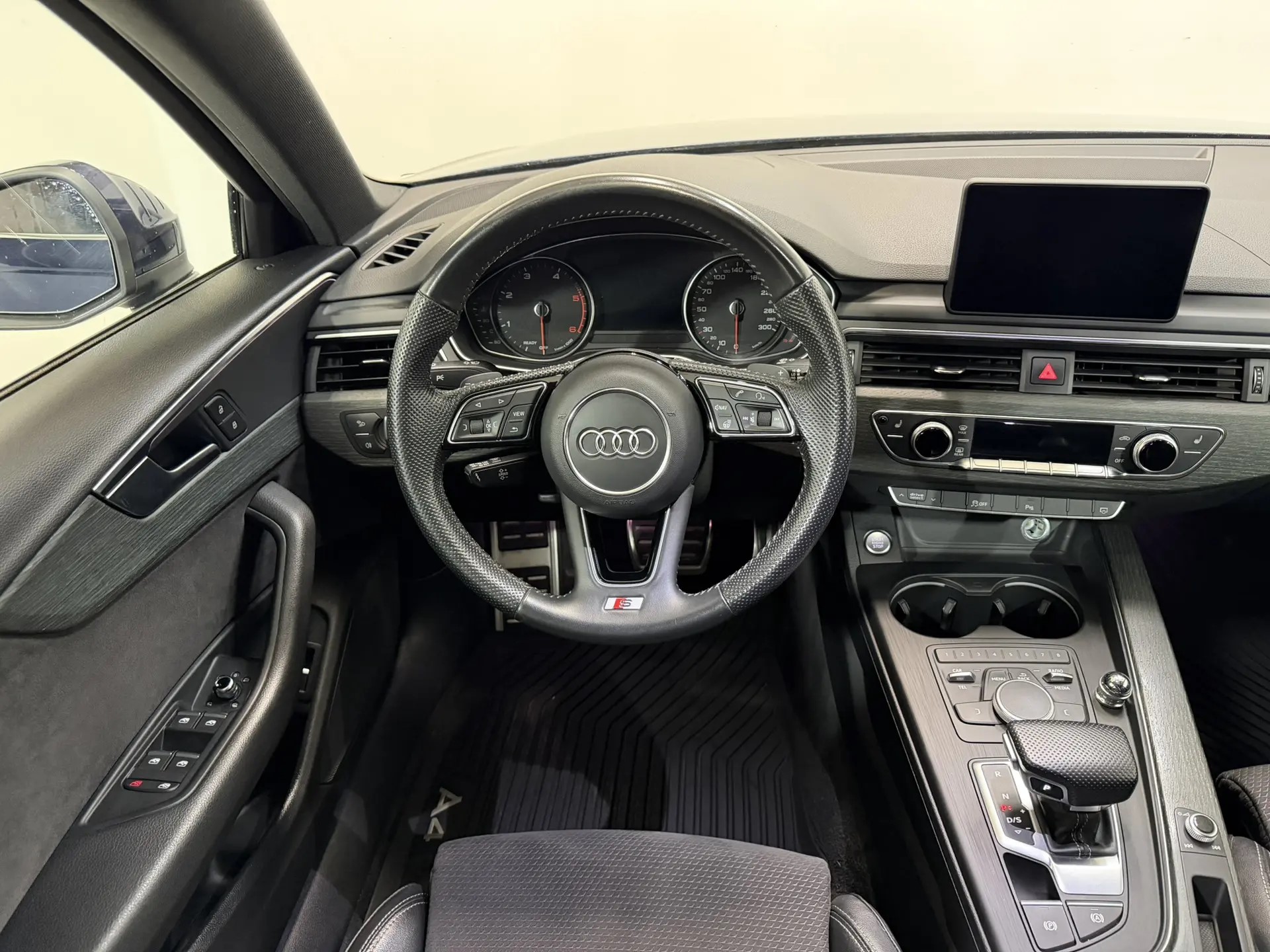 Audi -