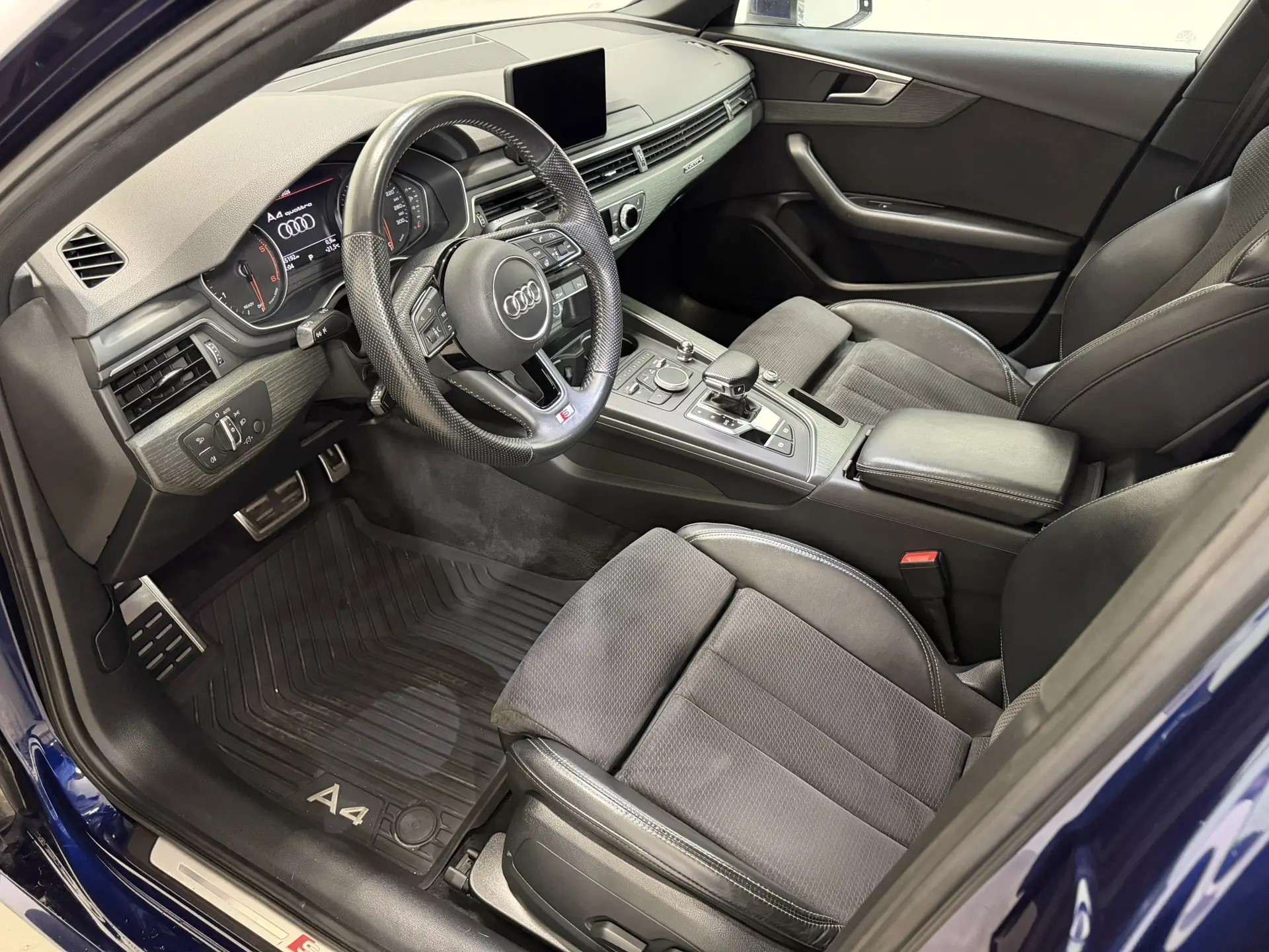 Audi -