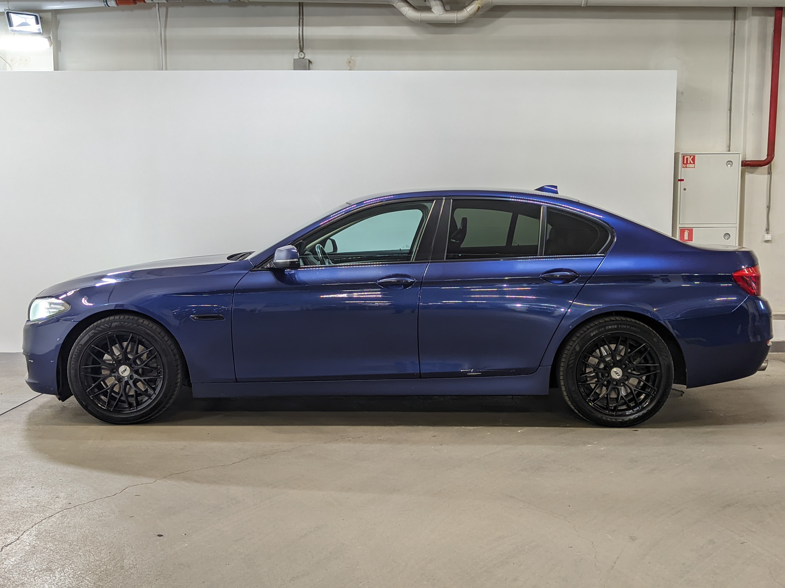 BMW -