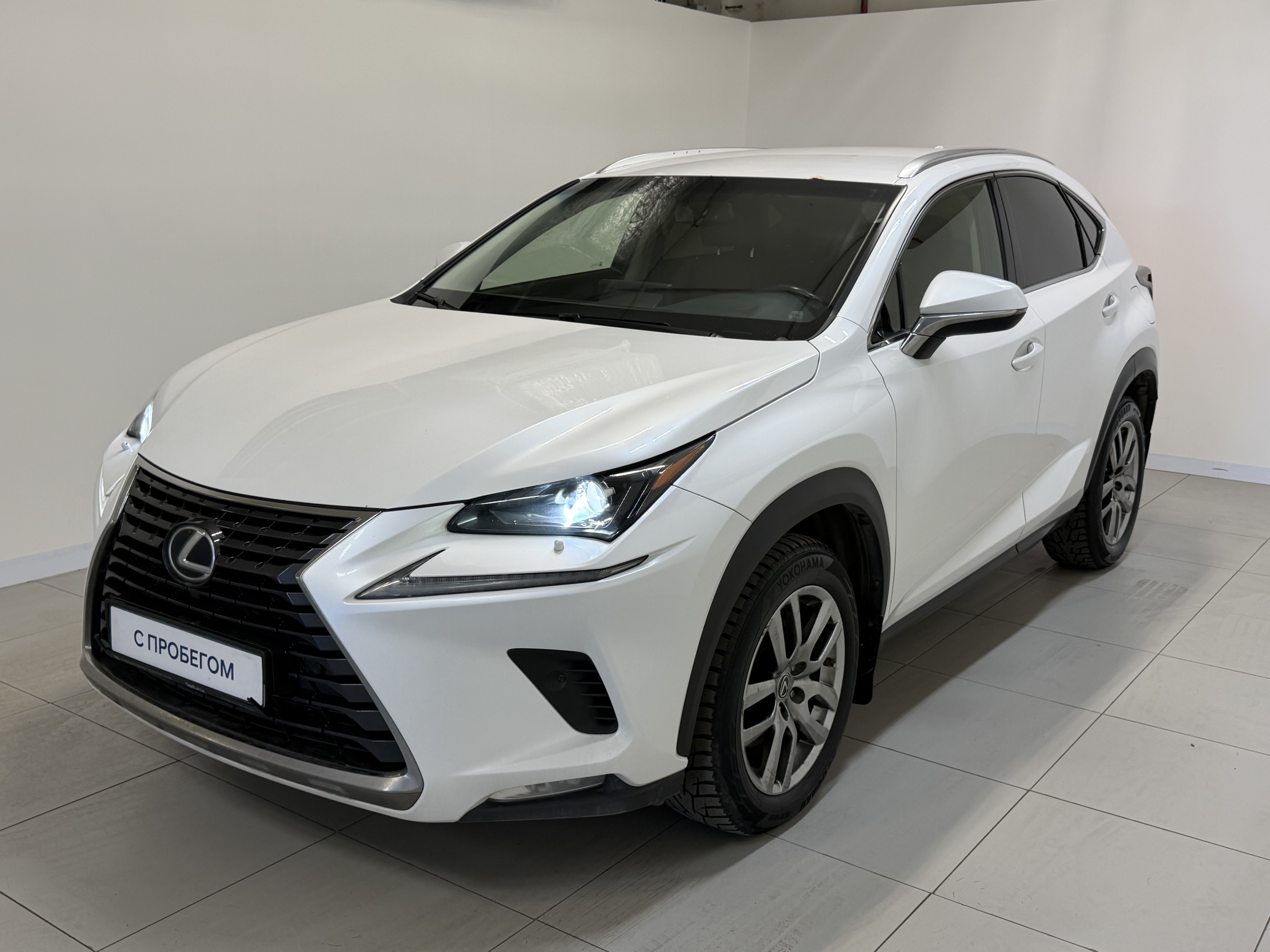 LEXUS -