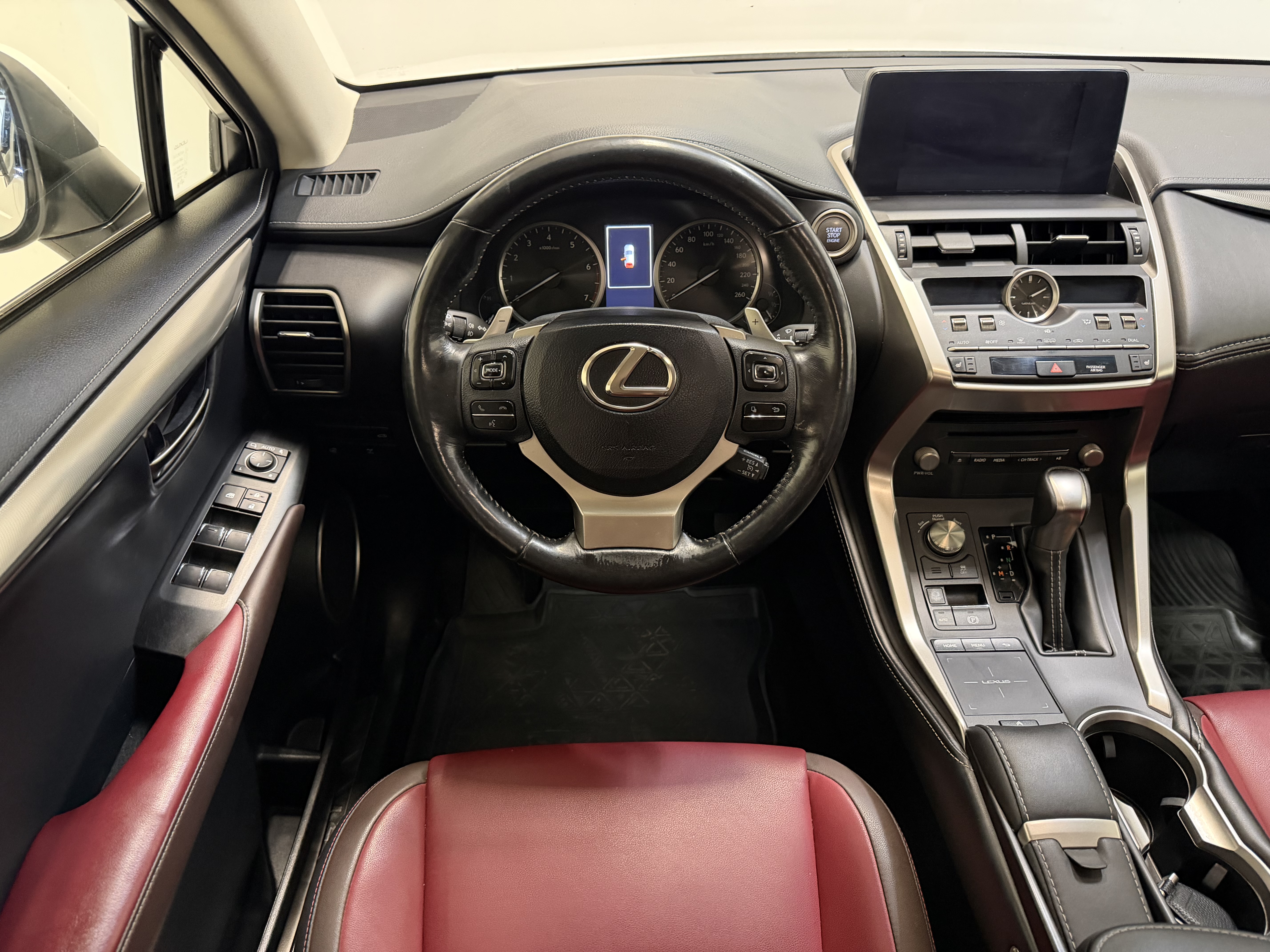LEXUS -