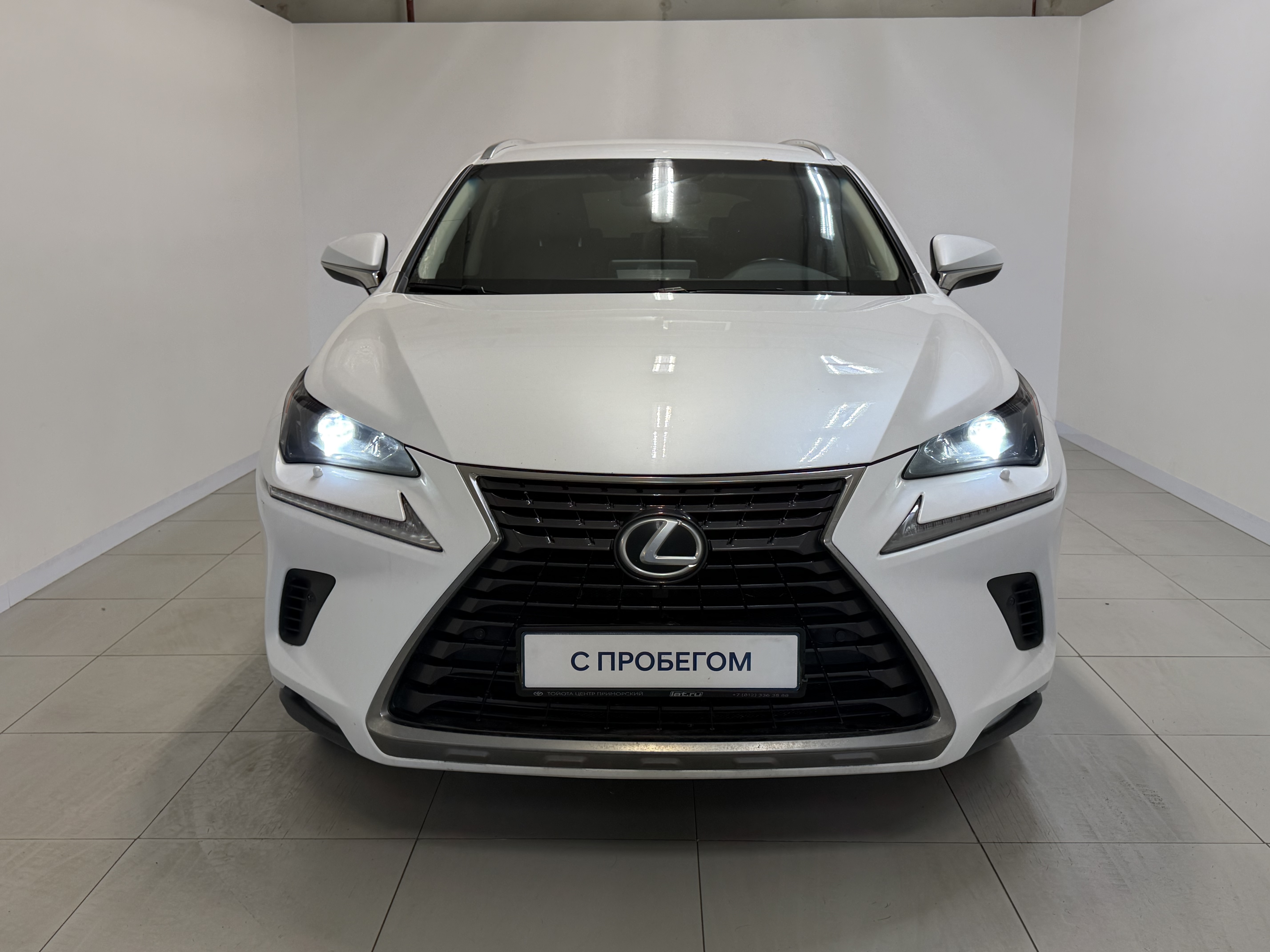 LEXUS -