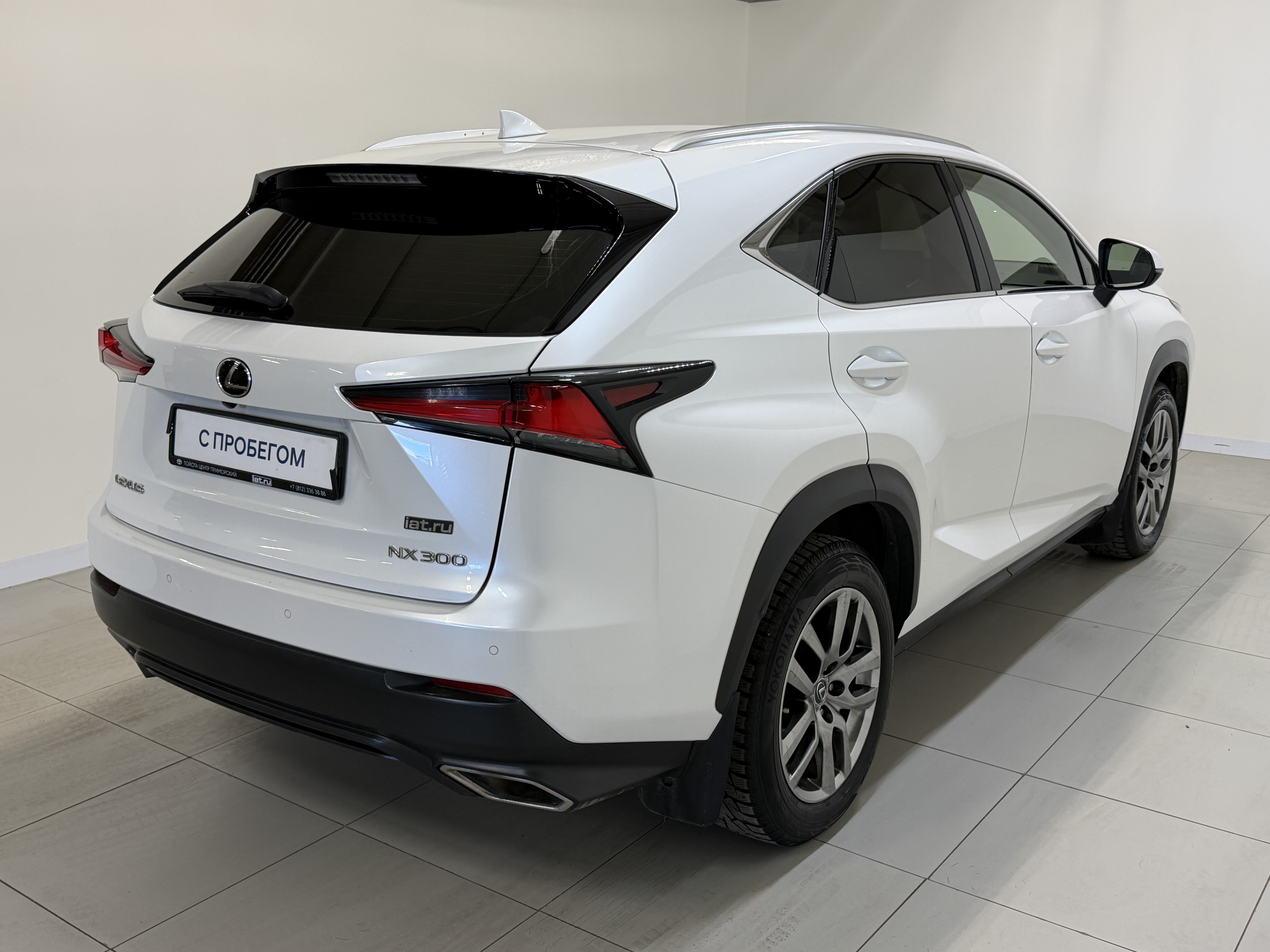 LEXUS -