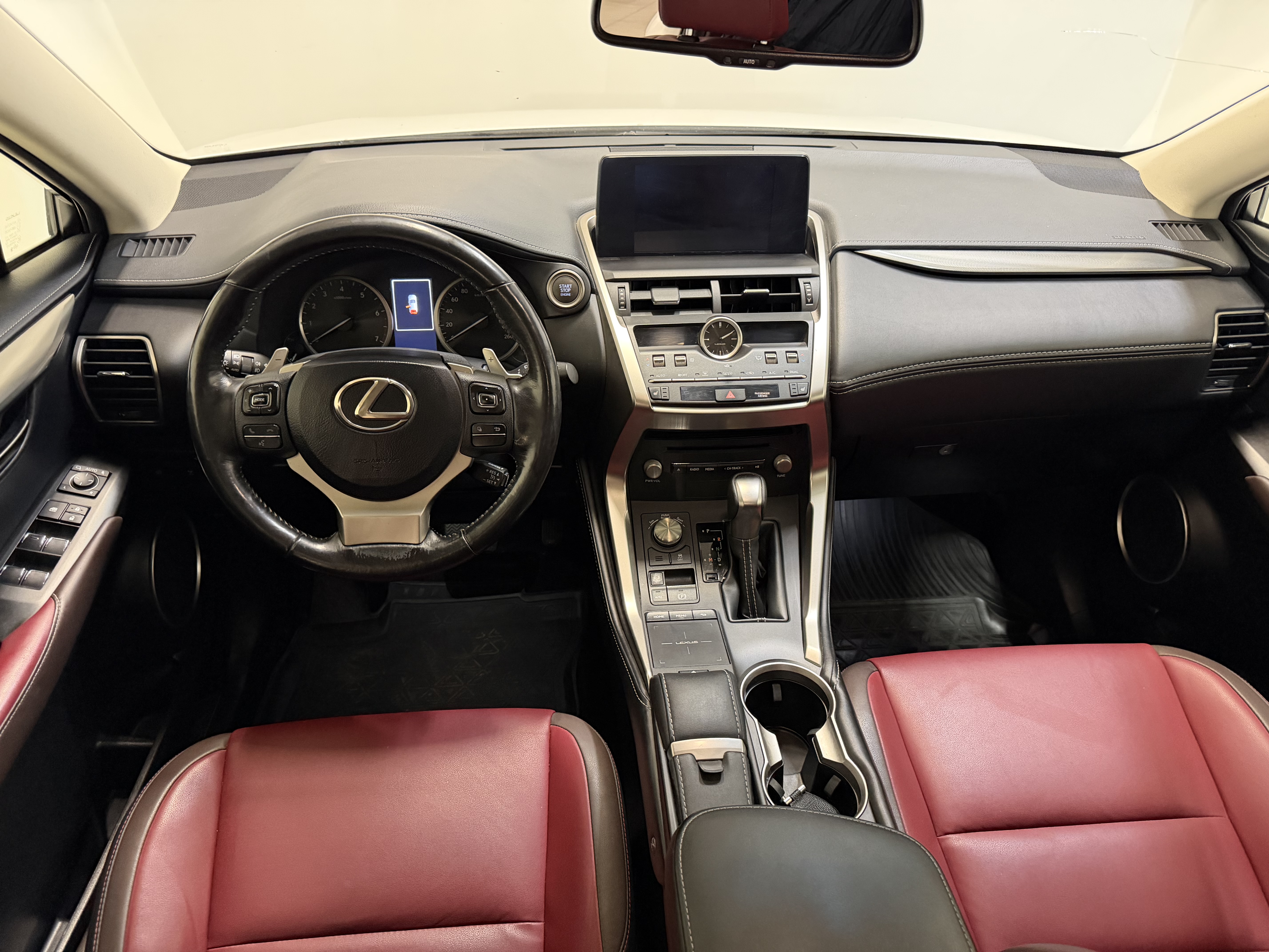 LEXUS -