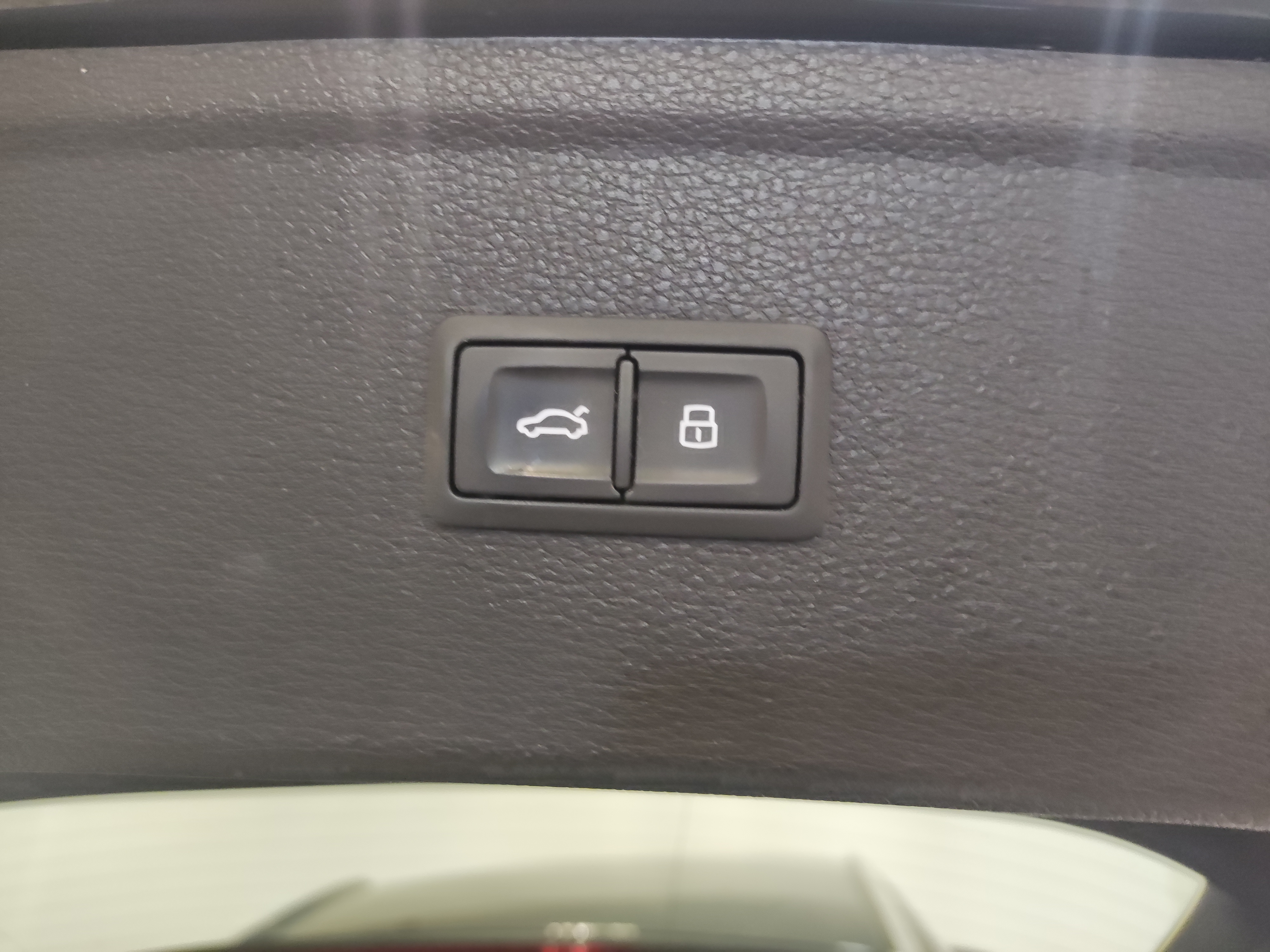 Audi -