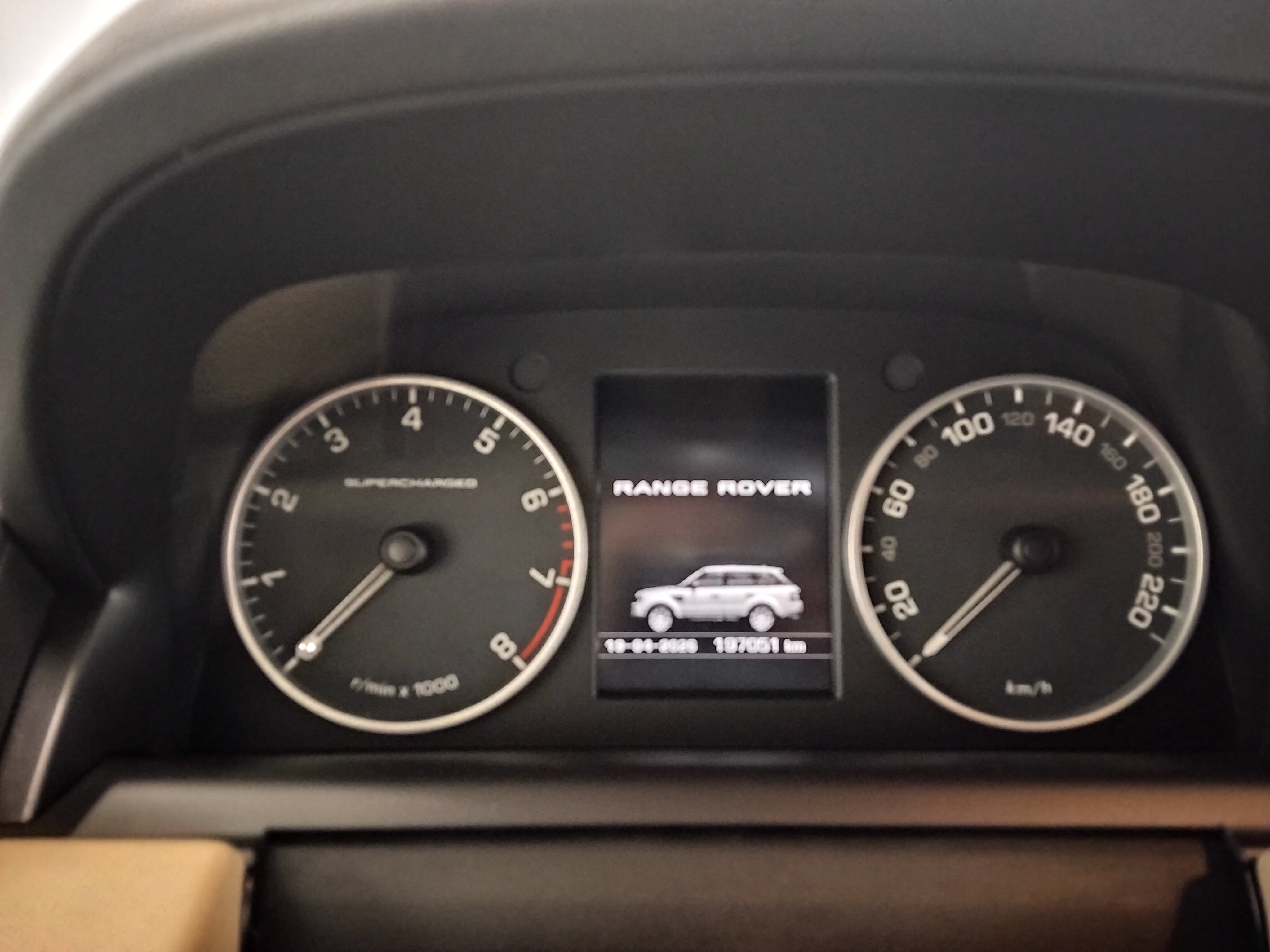 LAND ROVER -