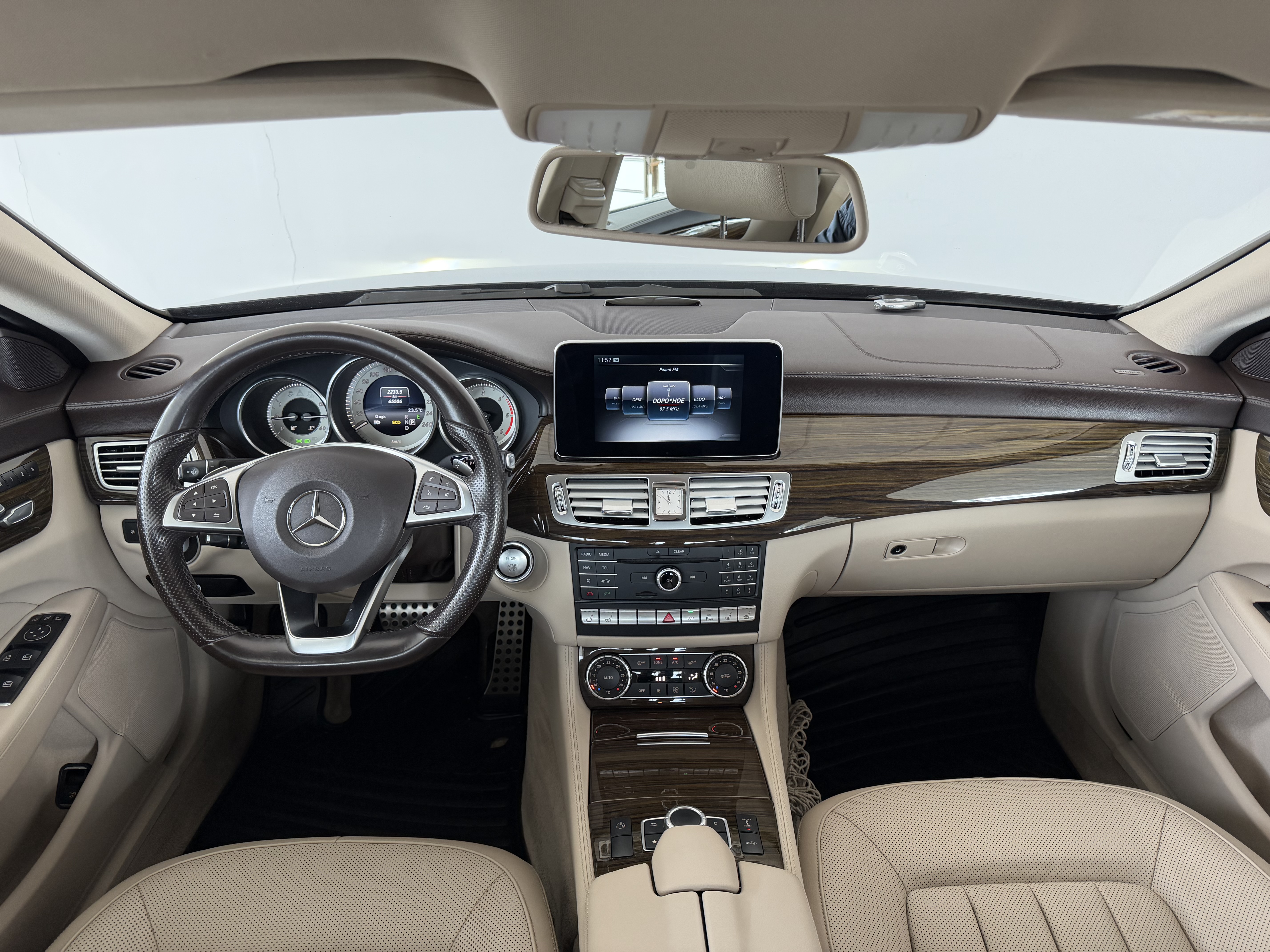 Mercedes-Benz -