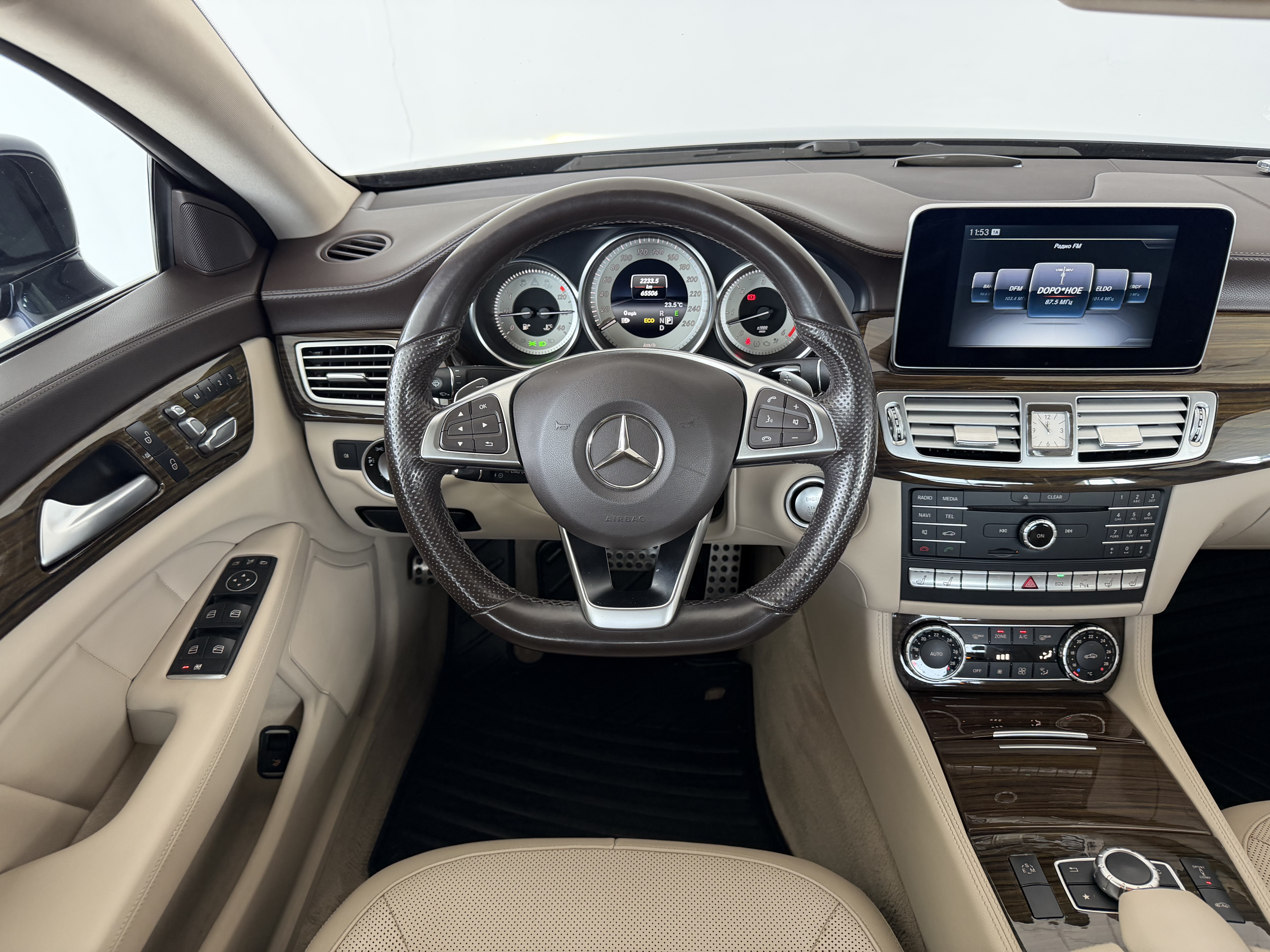 Mercedes-Benz -