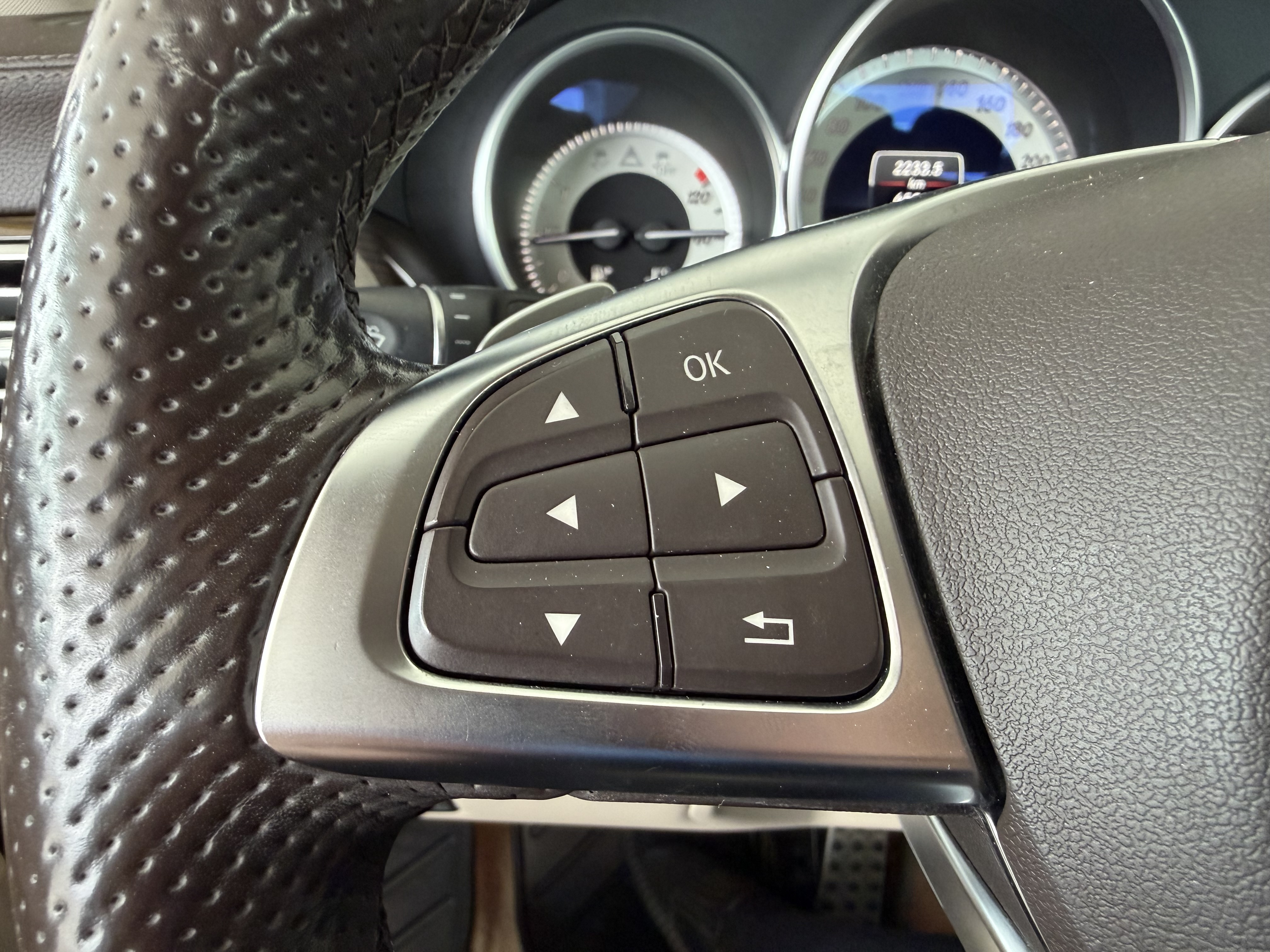Mercedes-Benz -