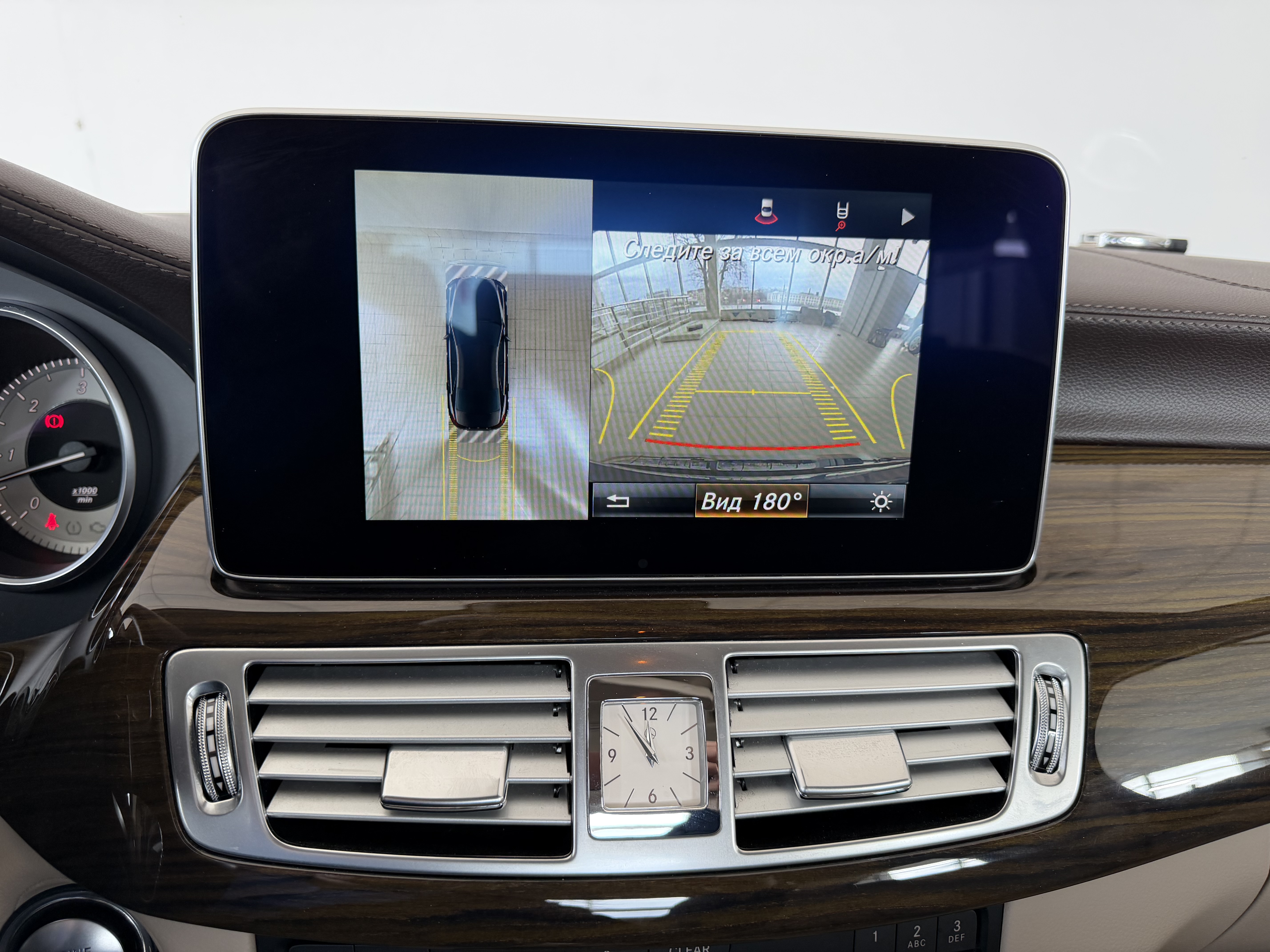 Mercedes-Benz -