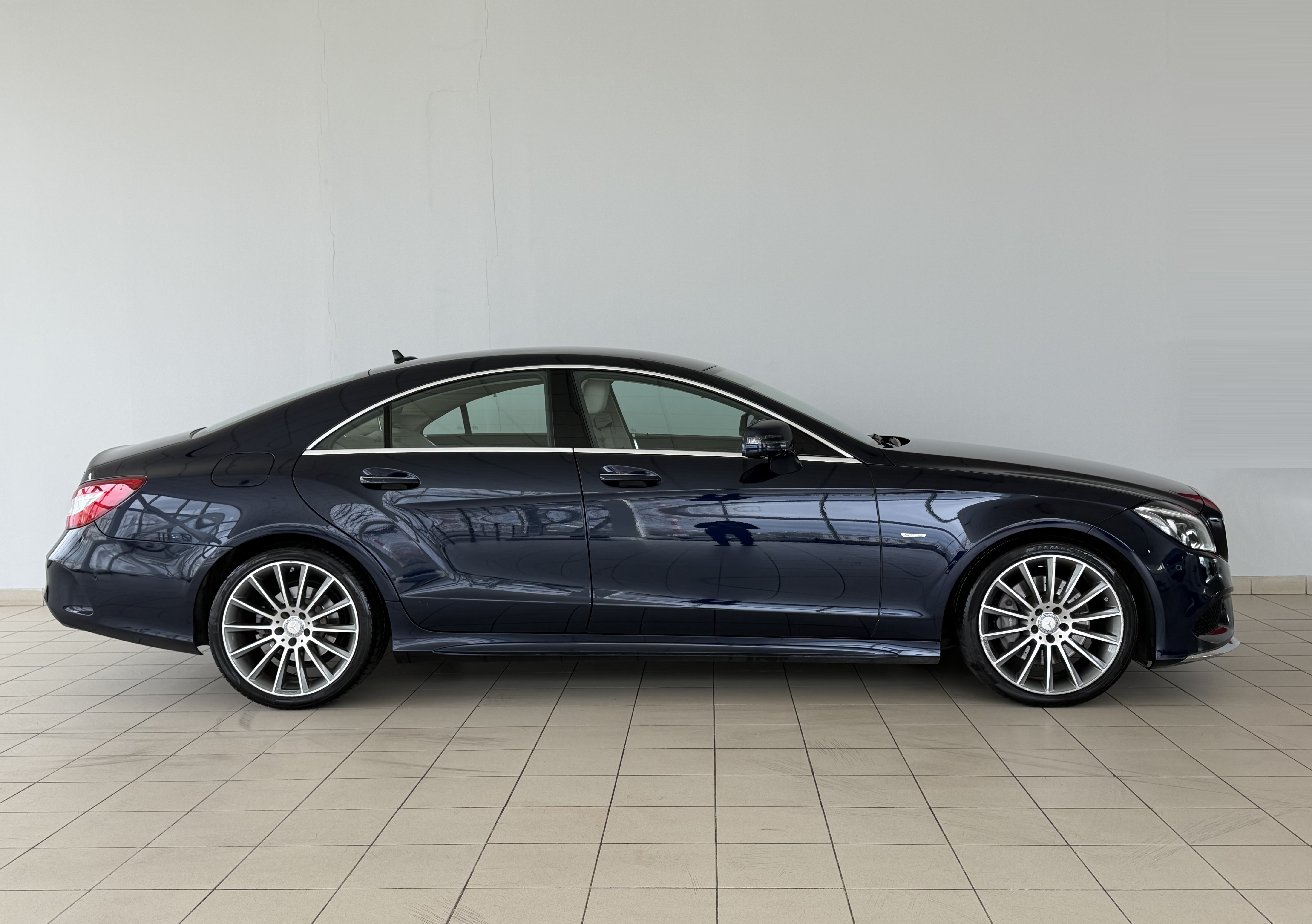 Mercedes-Benz -