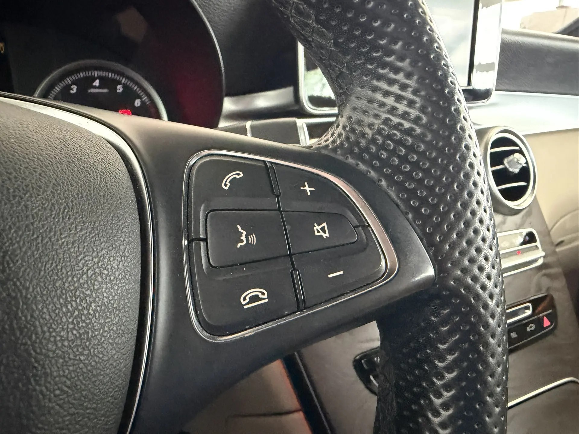 MERCEDES -