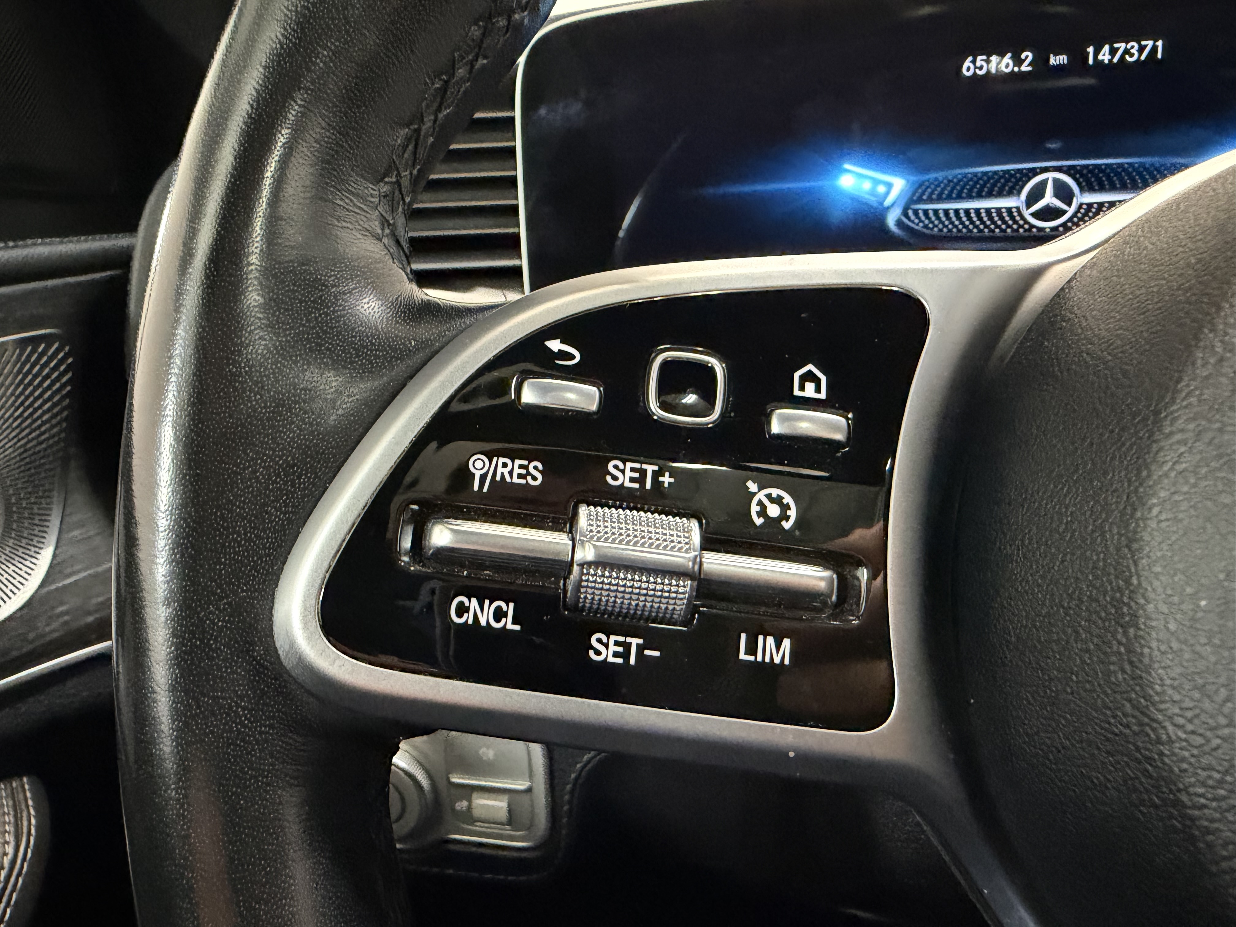 Mercedes-Benz -