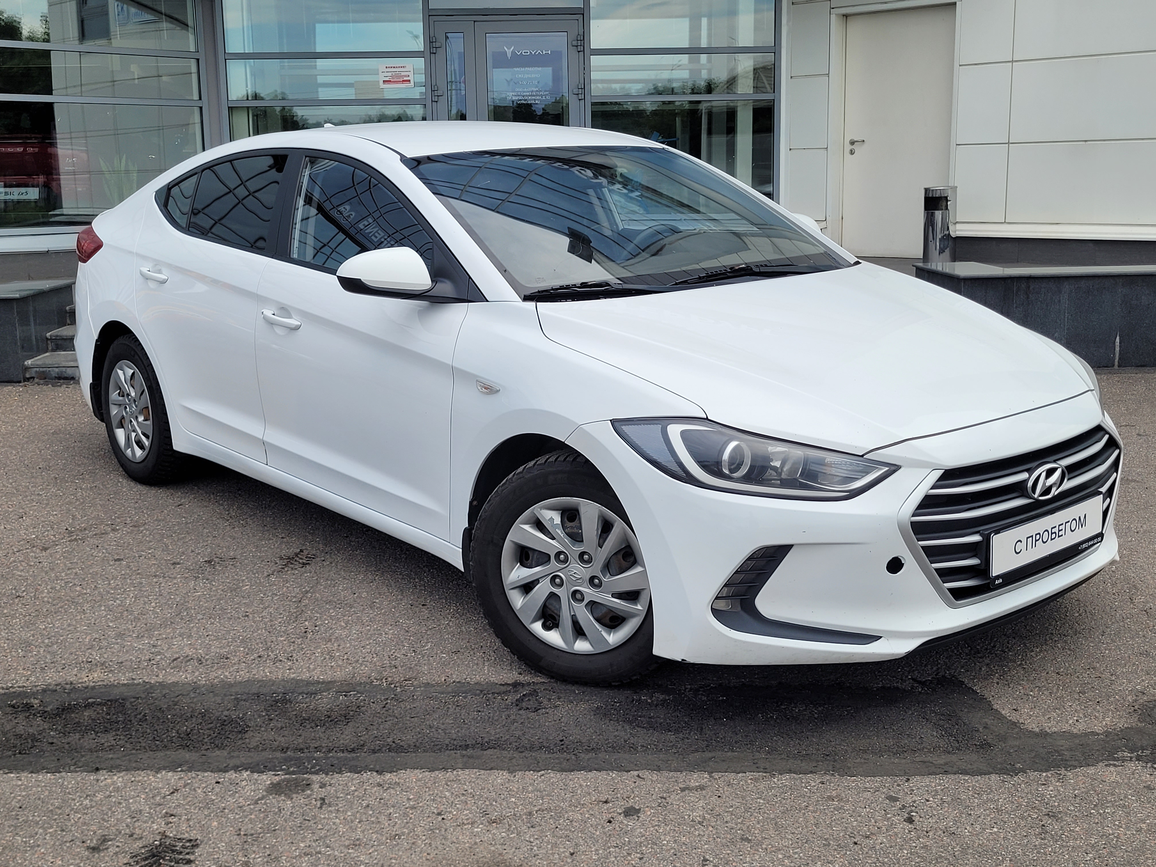 Hyundai ELANTRA -