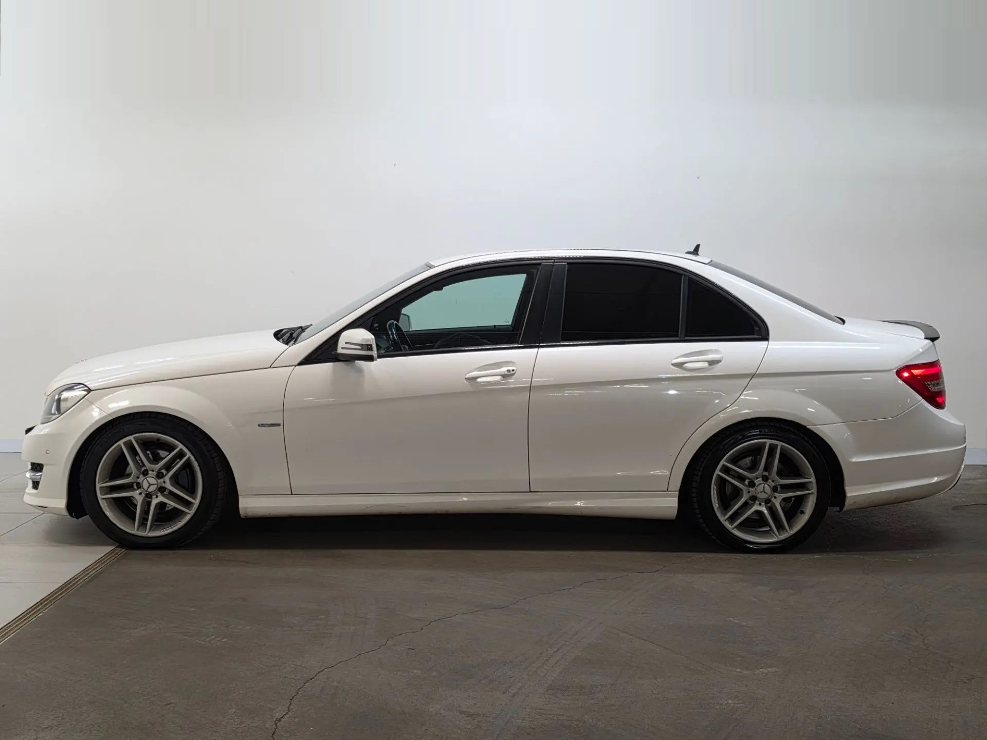 Mercedes-Benz -