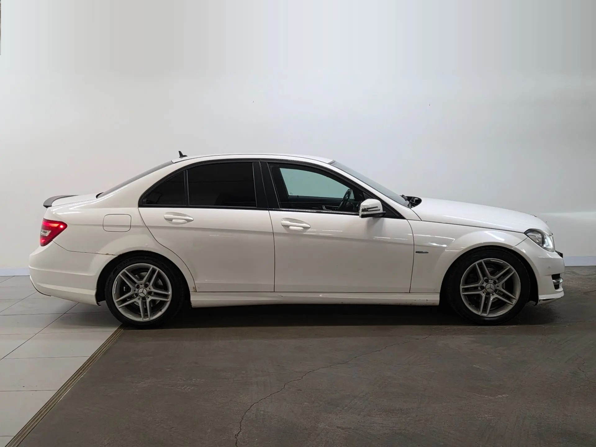 Mercedes-Benz -