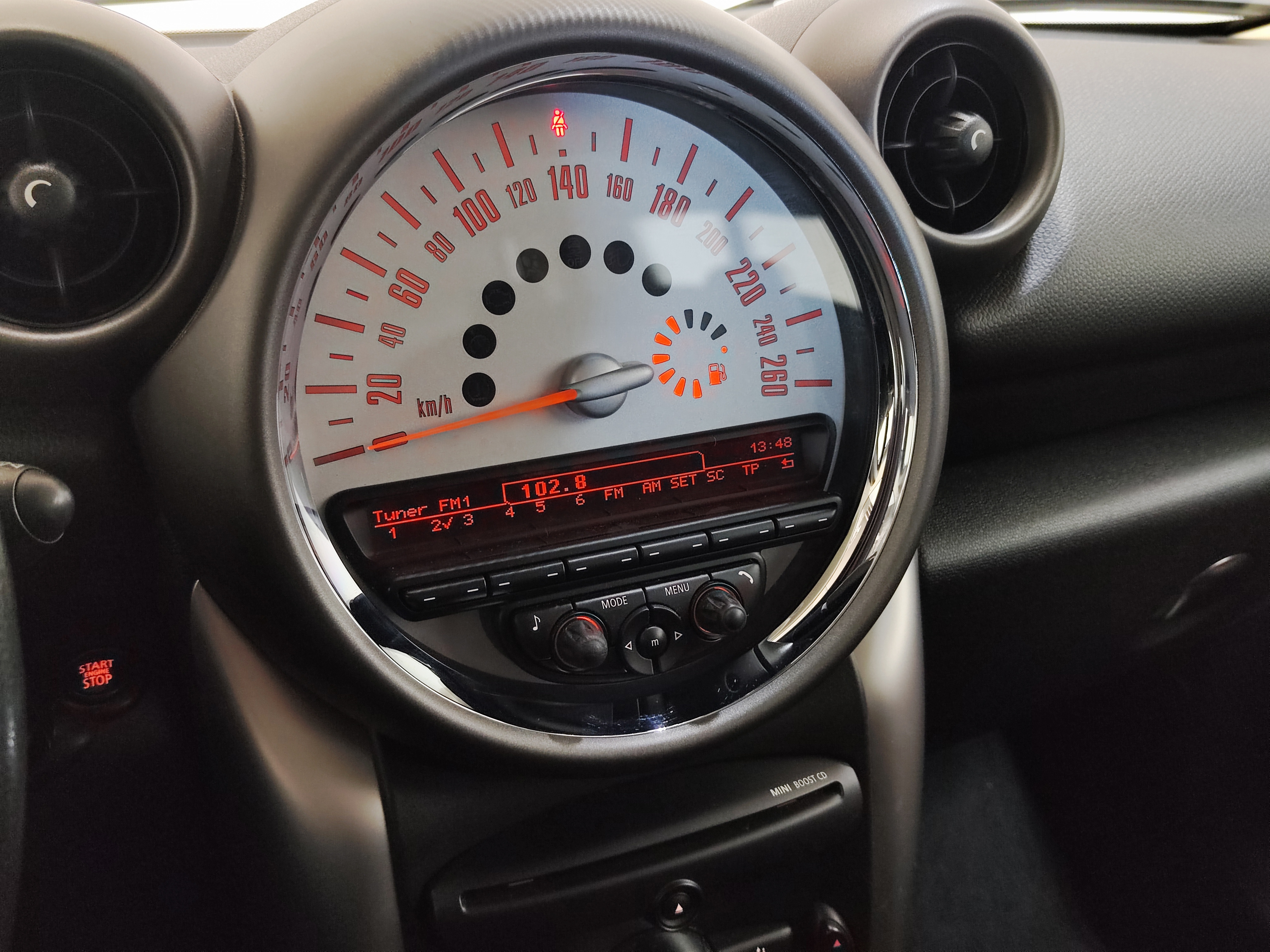 MINI COOPER -
