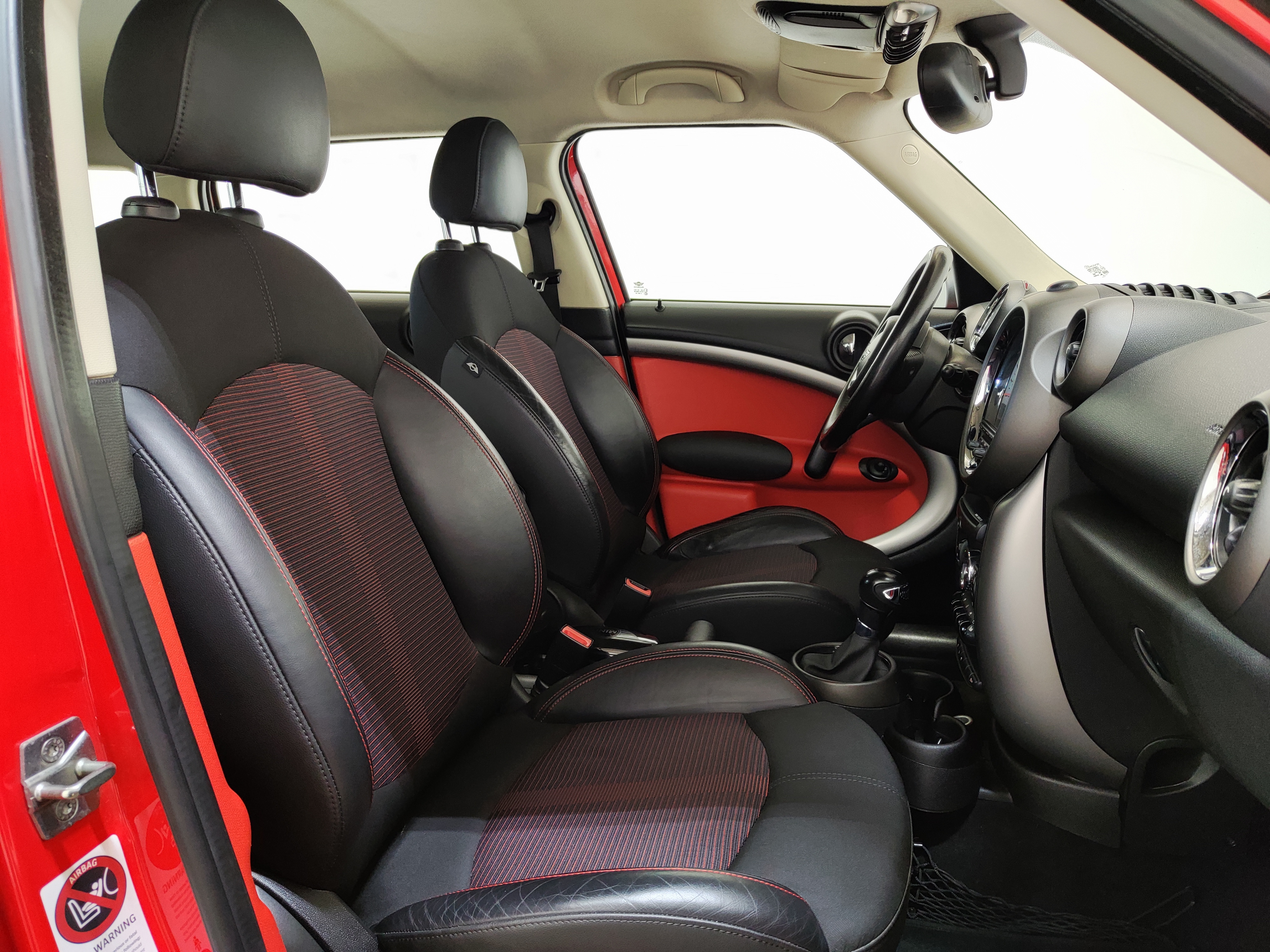 MINI COOPER -